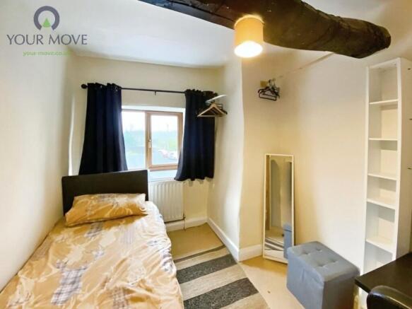 3 bed Semi-Detached for sale Image 8