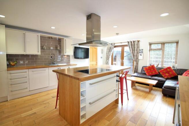 Kitchen / Breakfast