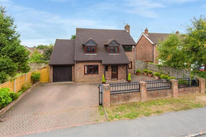 Garage & Driveway