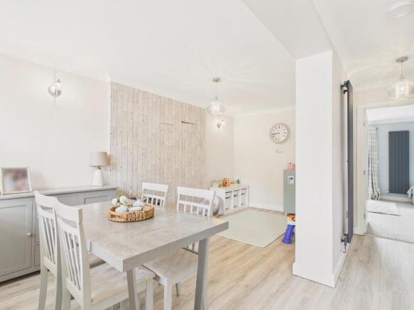 3 bed Detached for sale Image 9