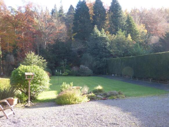 Garden from left.JPG