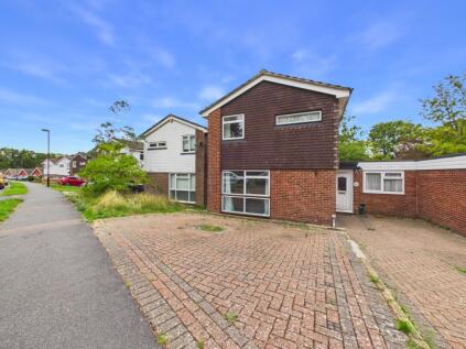Oak Hall Park, Burgess Hill, RH15