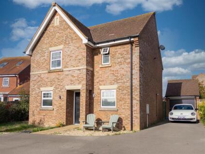 Nightjar Close, Melksham