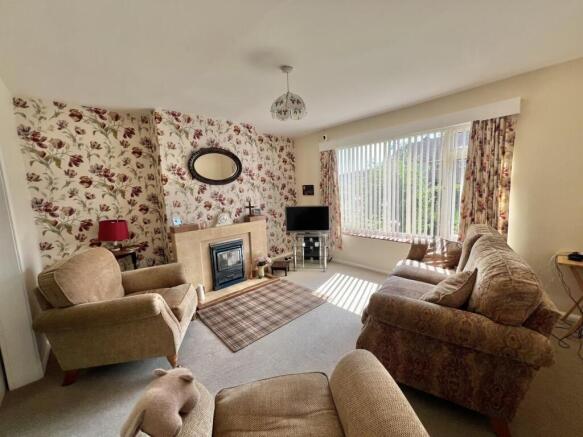 Bewick Crescent, Newton Aycliffe photo 5