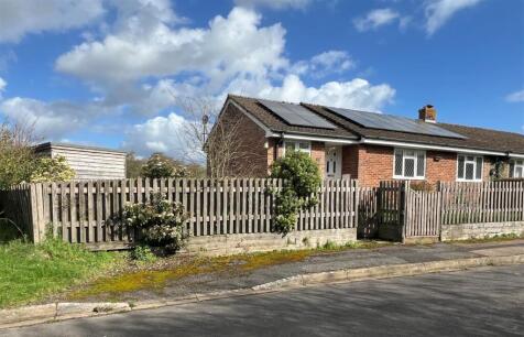 Glebe Close, Dummer, Basingstoke