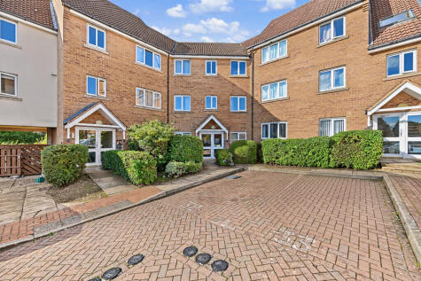 Creswell Place, Cawston, Rugby