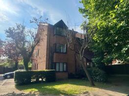 17, 124 Keswick Court, Stoke Road, Slough SL2 5AN
