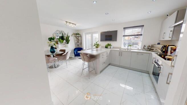 4 bed Detached for sale Image 6
