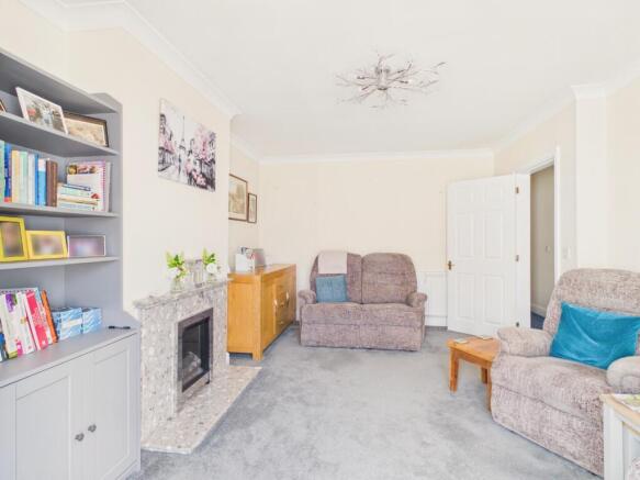 2 bed Semi-Detached Bungalow for sale Image 8