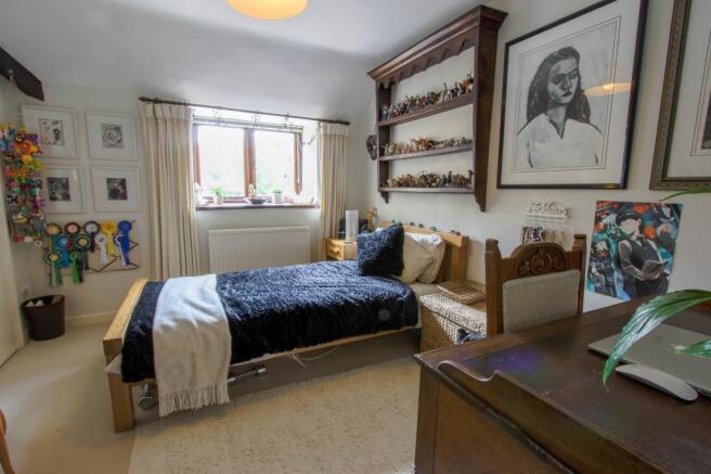 Bedroom 3 (Double)