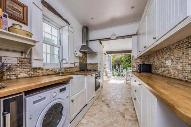 1 Netley Place, Southsea-Small-PorticoMarketing-So