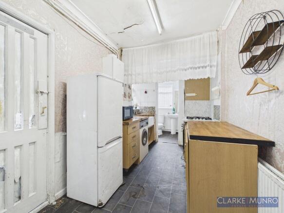 3 bed Terraced for sale Image 5