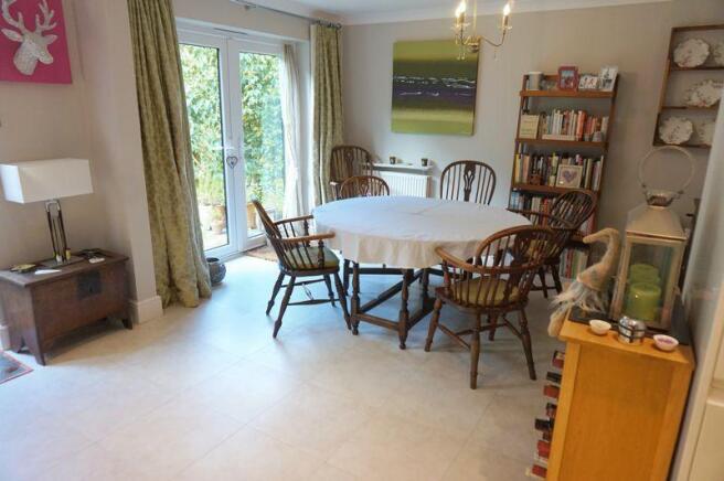 Dining Area Alt
