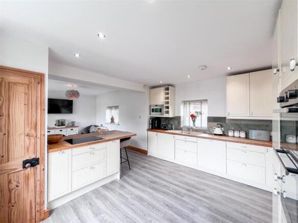 Kitchen / Living / Dining