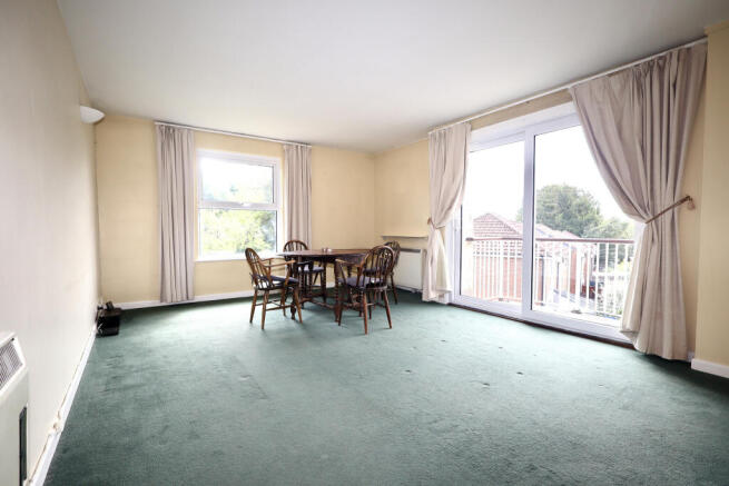 Dual aspect living room