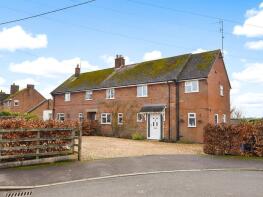 11, Quinbury End, Towcester NN12 8RF