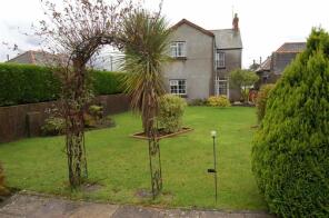 Homeleigh, Carmarthen Road, Kilgetty SA68 0UJ