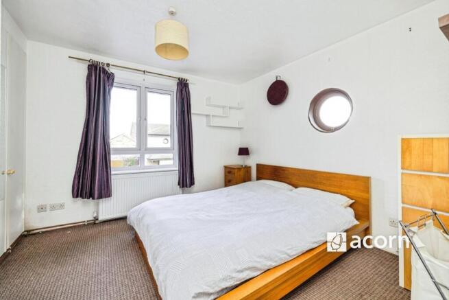 Bedroom (2)