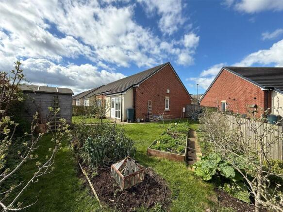 2 bed Bungalow for sale Image 4