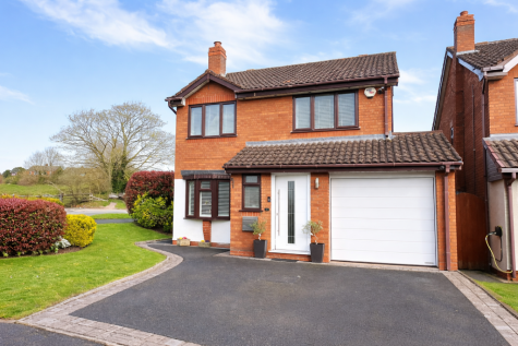 Millers Green Drive, Kingswinford, DY6 0DA