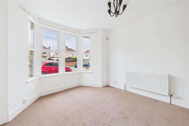62 Charlton Road, Kingswood, Bristol BS15 1HB | Fr