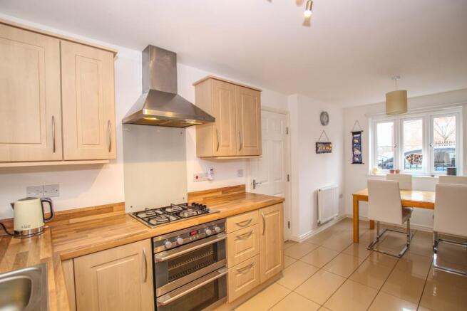 Kitchen / Diner