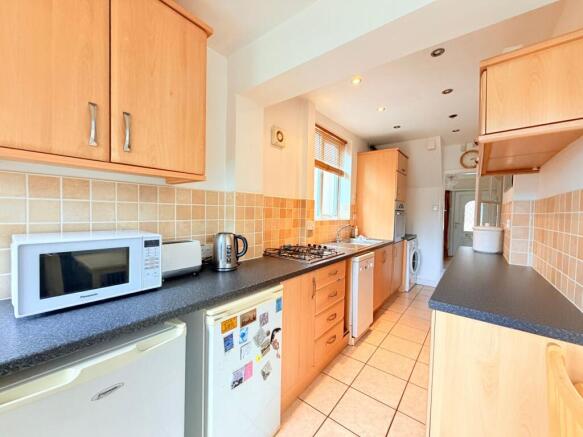Home Park Road, Nuneaton, CV11 photo 4