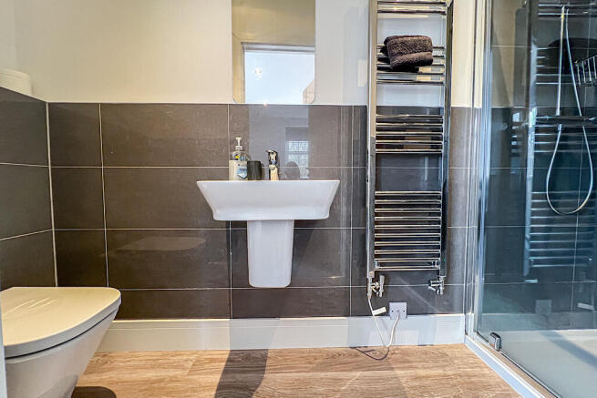 En -suite shower room