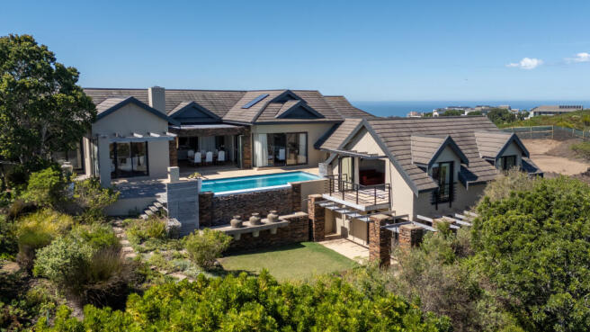 Back of house overlooking the lagoon