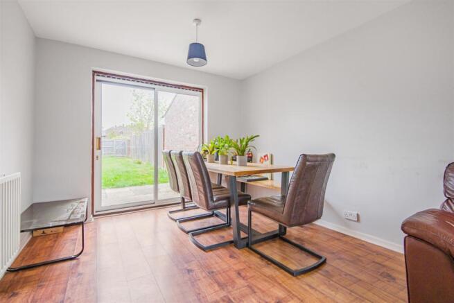 Sitting/Dining Room