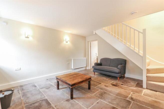 Living Room2.jpg