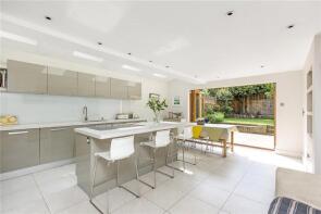 45, Fernside Road, London SW12 8LN