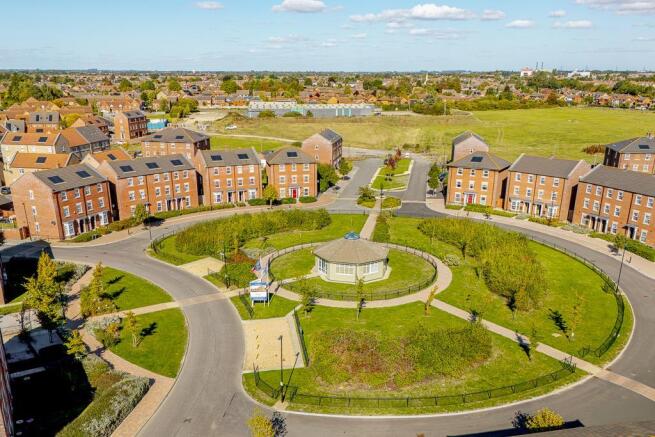 6 The Circus (Spalding)-1.jpg