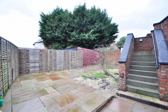 Photo 3