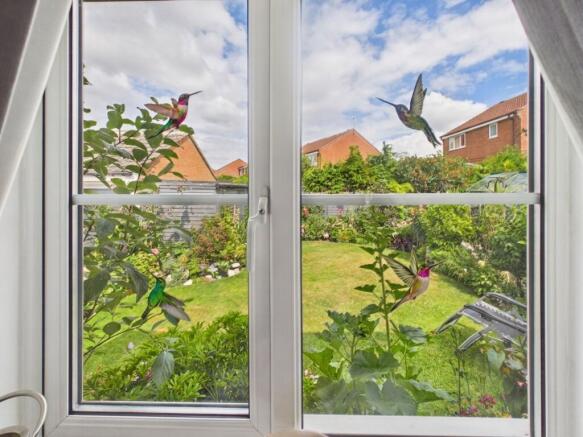 2 bed Semi-Detached Bungalow for sale Image 9