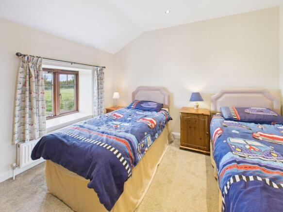 Annex bedroom 