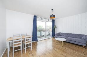 Flat 19, Dunmore Point, Gascoigne Place, London E2 7LX