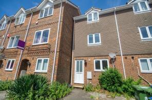 32, Berkeley Close, Southampton SO15 2TR