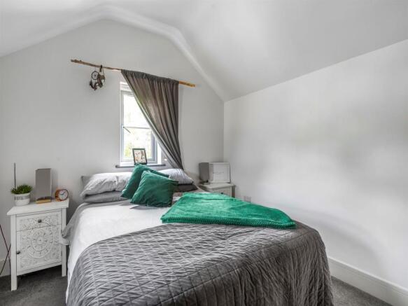 Master bedroom.jpg