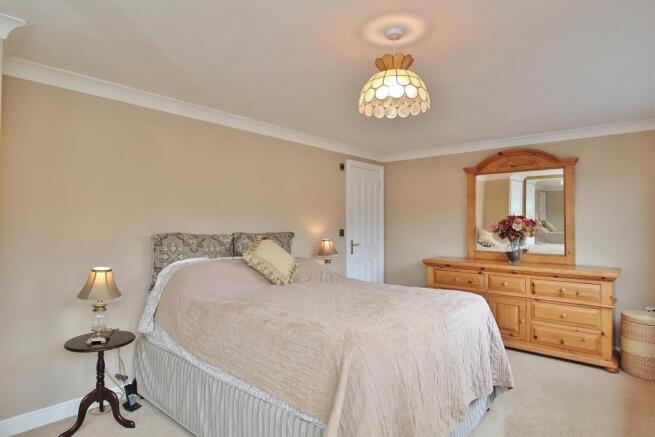 Master Bedroom Pic 1