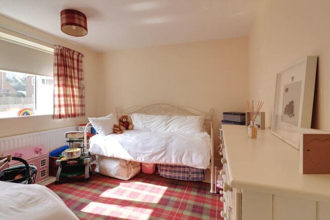 Bedroom 2 (Double)