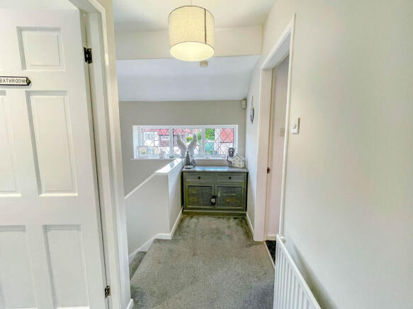 3 bed Semi-Detached for sale Image 10