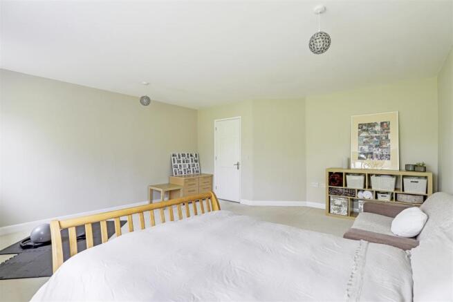 4542HoldenCopley.jpg
