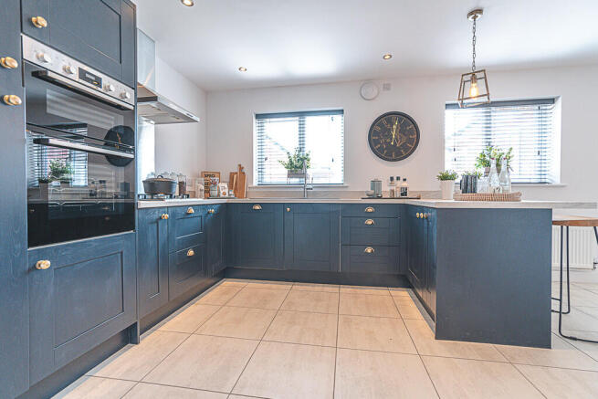 4 Citrine Kitchen...