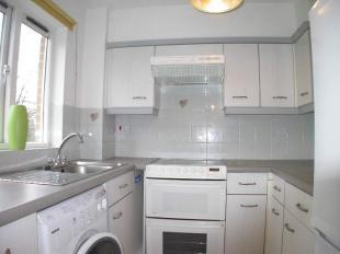 Fitted kitchen