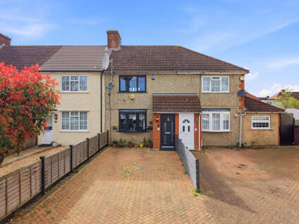 Redlands Road, Enfield, EN3