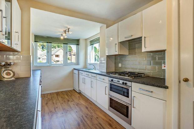 KITCHEN photo2