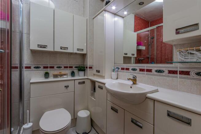 Fairoak Court 19 (8 of 14).jpg