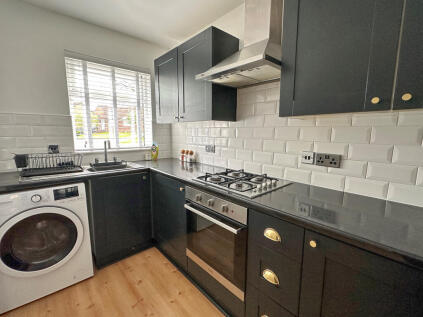 Swinderby Drive, Oakwood