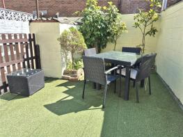 37 Comway, St Michael's Road, Bournemouth BH2 5DP